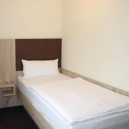 Stadt 3* Kamen