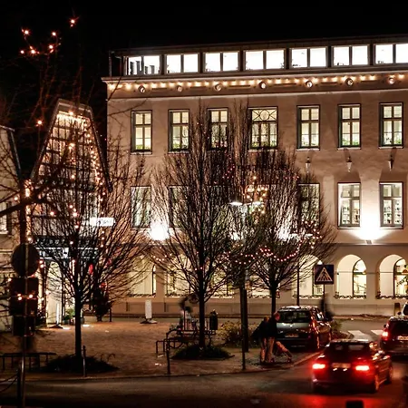Stadt Szálloda 3*