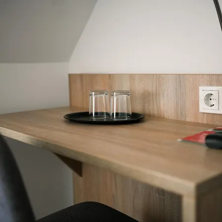 Stadt ホテル カーメン