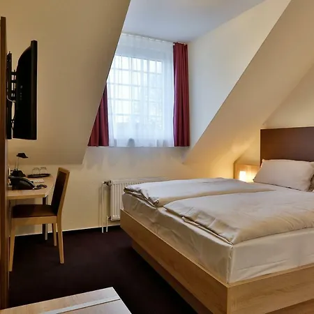Stadt 3* Kamen